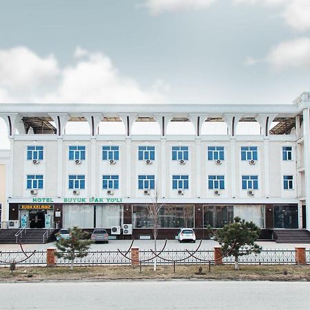 Buyuk Ipak Yo'Li Hotel نمنغان المظهر الخارجي الصورة