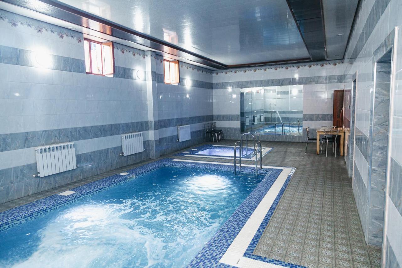 Buyuk Ipak Yo'Li Hotel نمنغان المظهر الخارجي الصورة