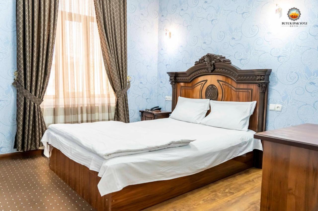 Buyuk Ipak Yo'Li Hotel نمنغان المظهر الخارجي الصورة