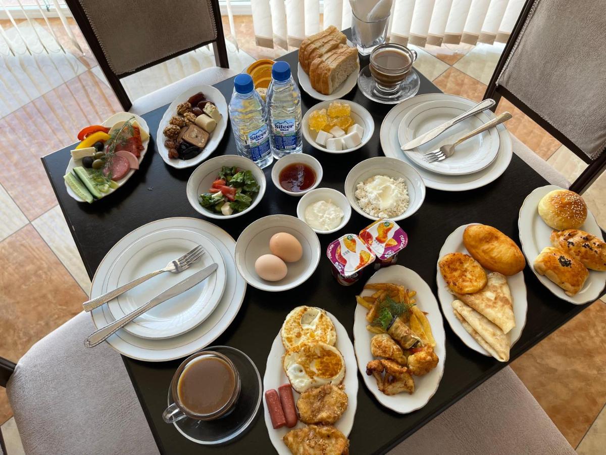 Buyuk Ipak Yo'Li Hotel نمنغان المظهر الخارجي الصورة