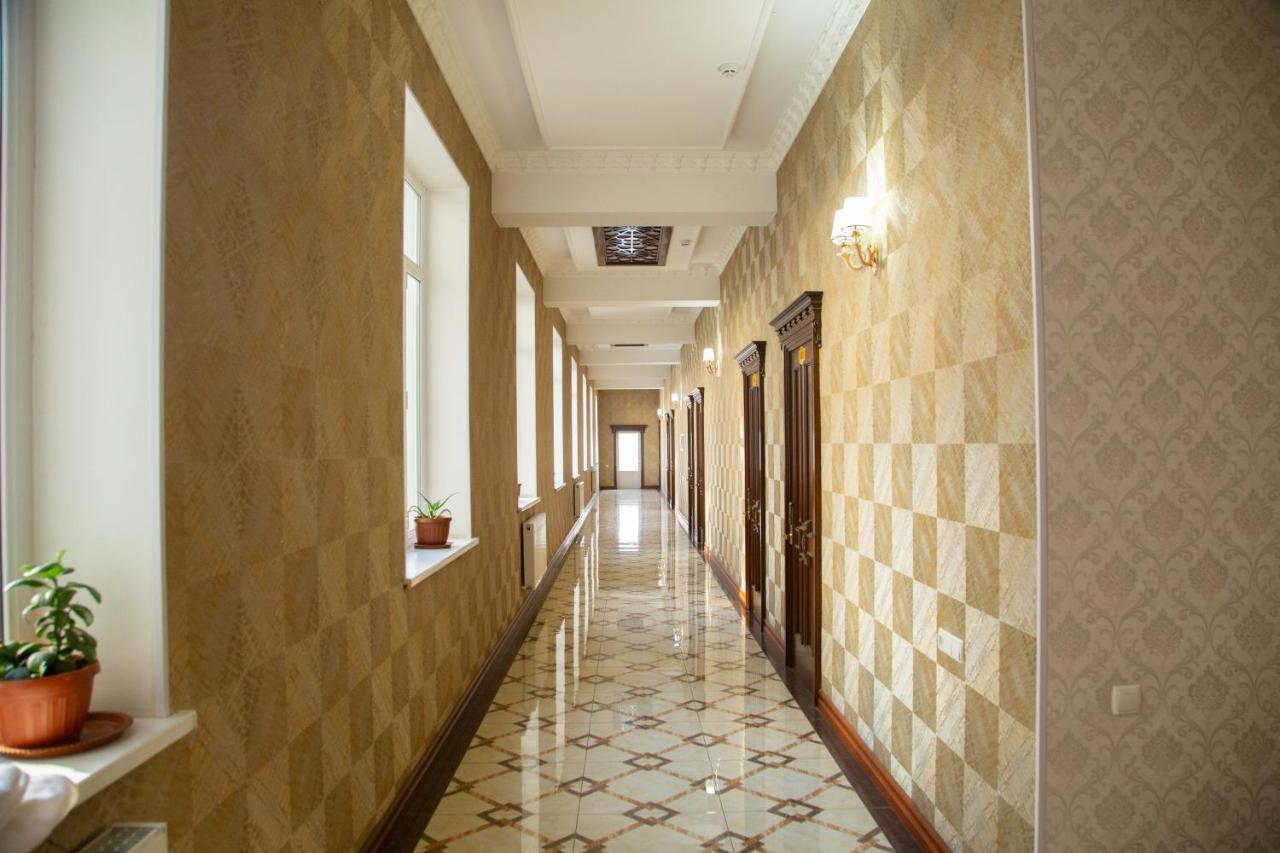 Buyuk Ipak Yo'Li Hotel نمنغان المظهر الخارجي الصورة
